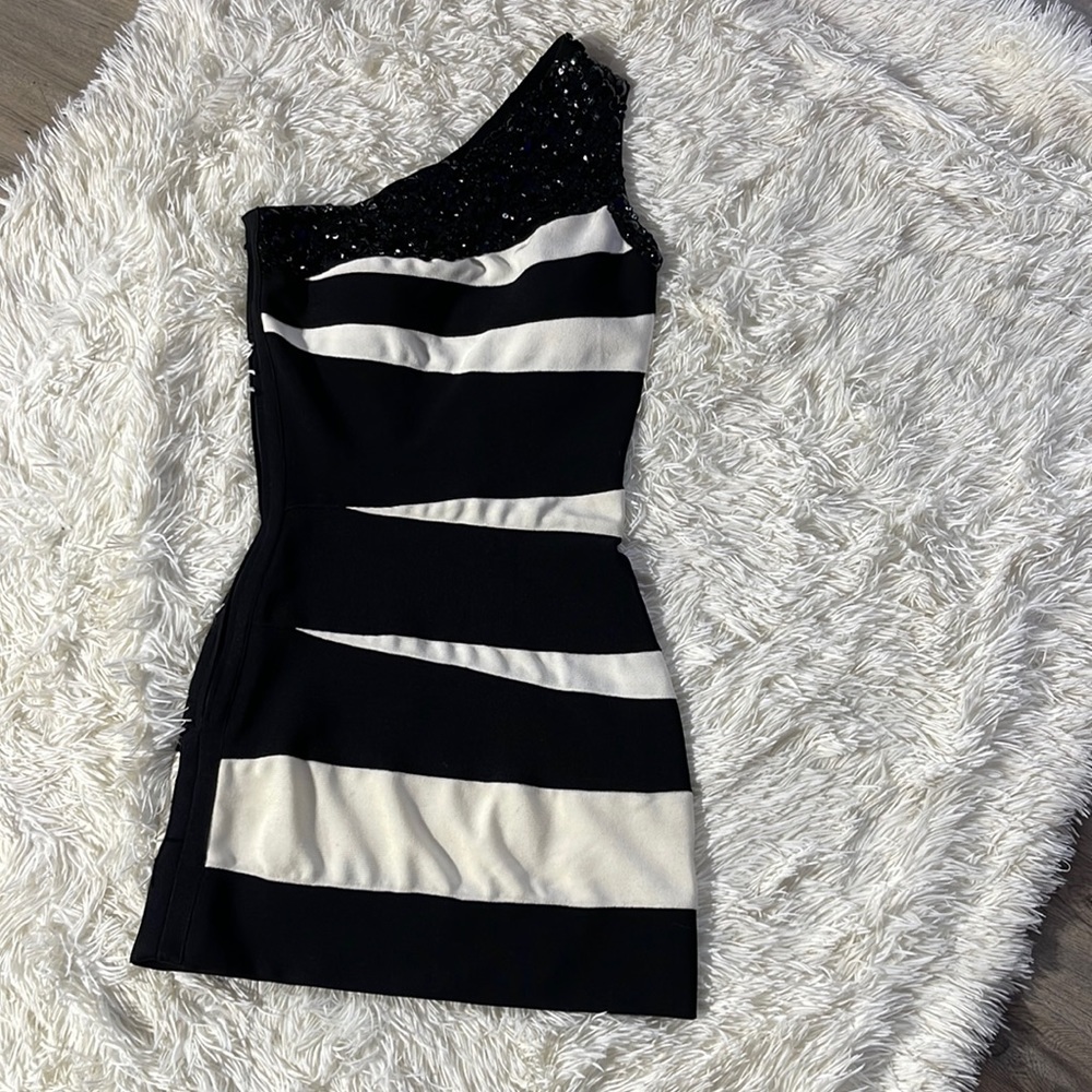 Vintage Hannah S Bodycon Dress, Black & Cream, One Shoulder, Beaded, Siz…